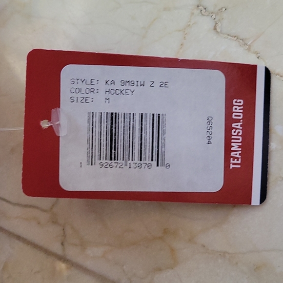 NWT Official Team USA Olympics Hockey Navy Tee - Picture 4 of 4